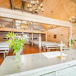 Luontoleirikeskus Honkiniemi 3*