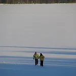 ホテル Luontoleirikeskus Honkiniemi 3*