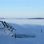 ホテル Luontoleirikeskus Honkiniemi