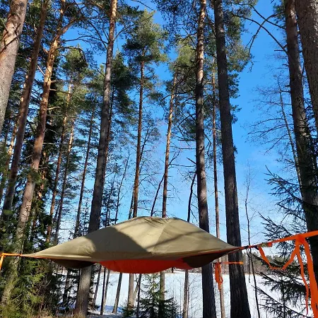 Luontoleirikeskus Honkiniemi Hotell 3*
