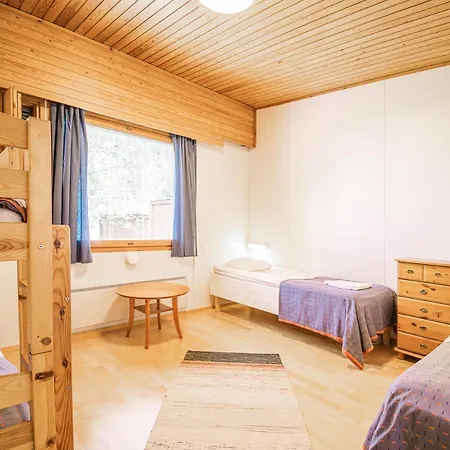 Hotel Luontoleirikeskus Honkiniemi 3*