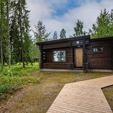 מלון Luontoleirikeskus Honkiniemi