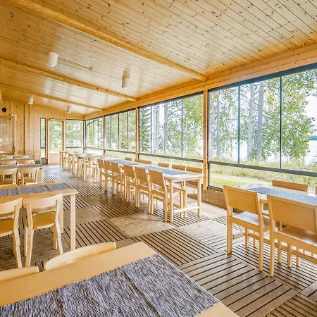 Luontoleirikeskus Honkiniemi 3*