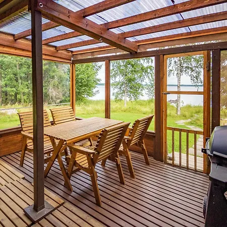 Luontoleirikeskus Honkiniemi 호텔 Ähtäri